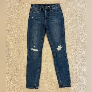 Judy Blue Dark Wash Distressed Skinny Jeans